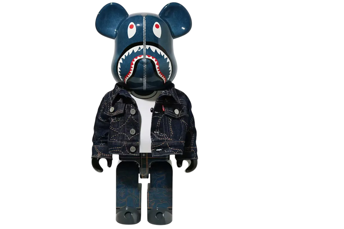 Bearbrick x BAPE x Levi's 1000%